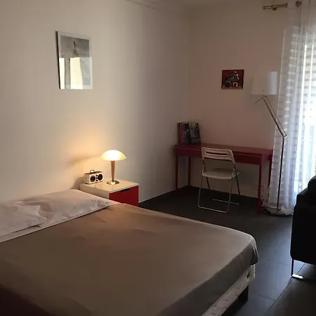 דירה Studio Lecourbe